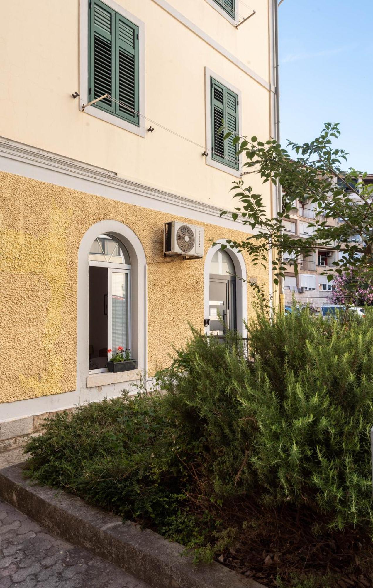 Apartman Kata Apartamento Split Exterior foto
